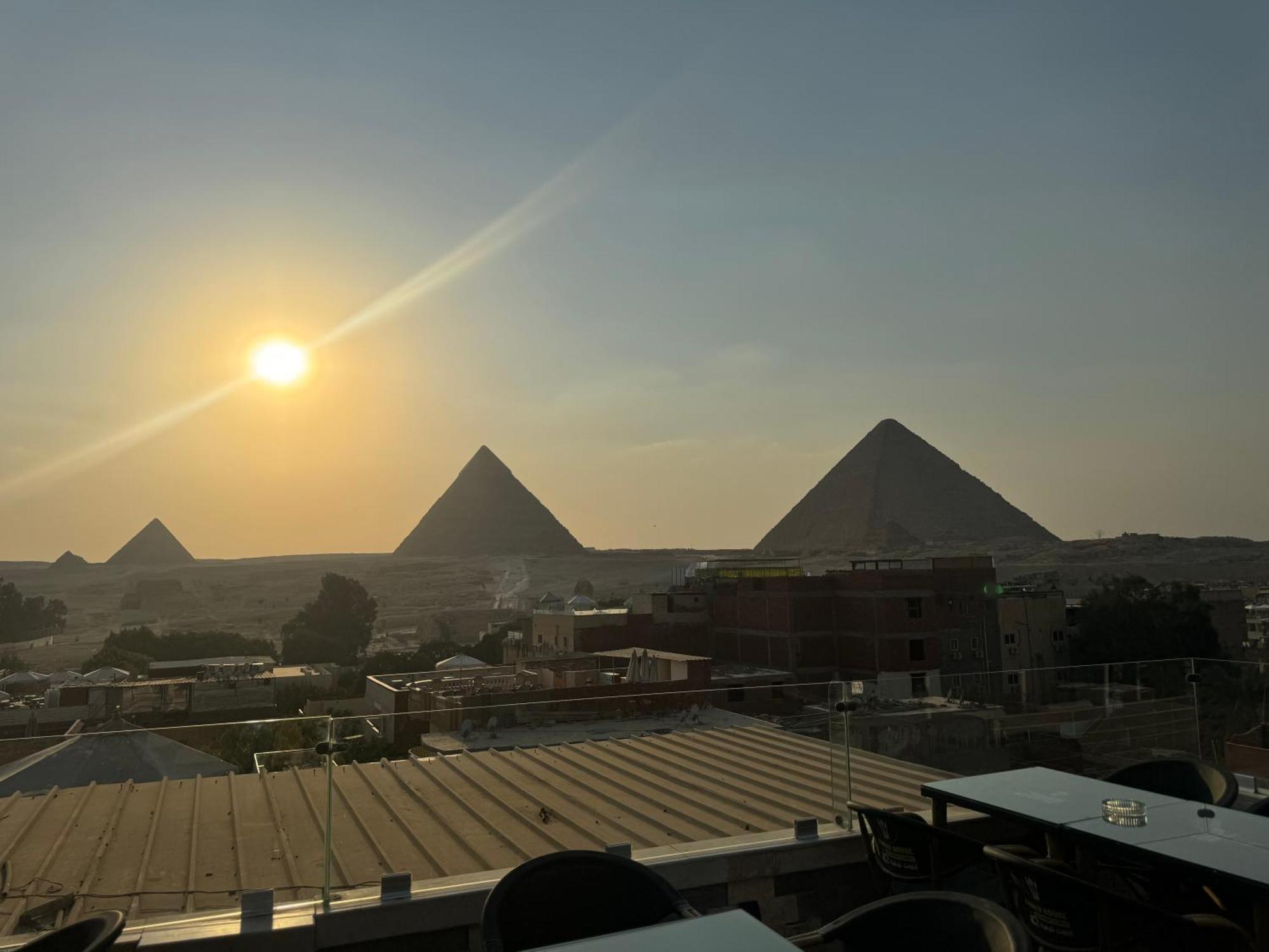 Pyramids And Sphinx Hotel Kafret el-Gabal Zewnętrze zdjęcie